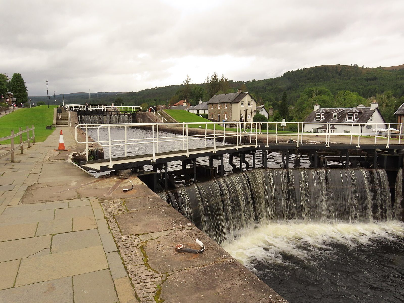 Schleusen des Caledonian Canal bei Fort Augustus