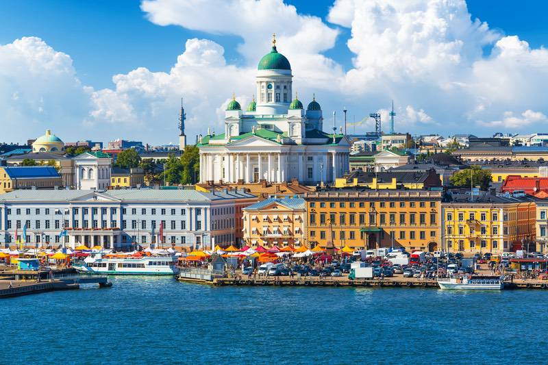 altstadtpier-markt-helsinki-barrierefreie-reisen